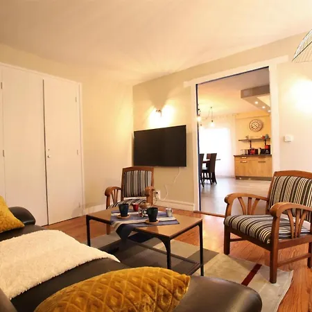 Oroitzapenak Apartment *